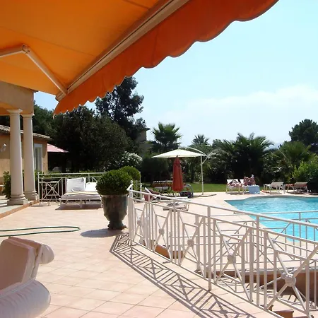 La Tarentane Grimaud