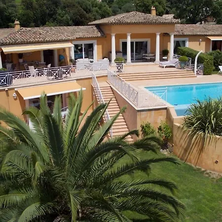 La Tarentane Pensión