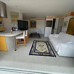 La Tarentane Affittacamere 4*