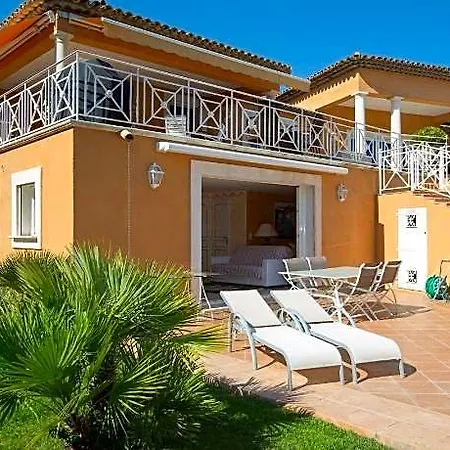 La Tarentane Pensionat
