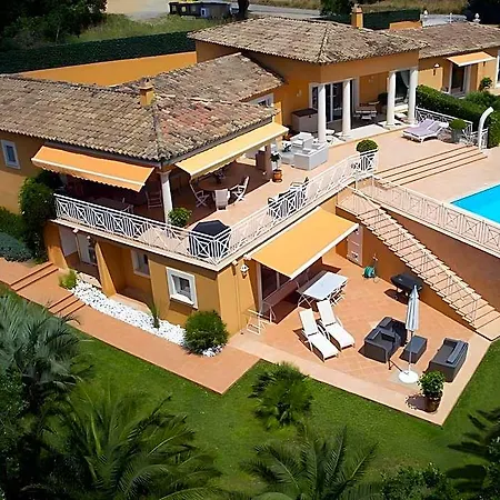 La Tarentane Pensionat Grimaud