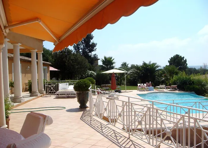 La Tarentane Grimaud