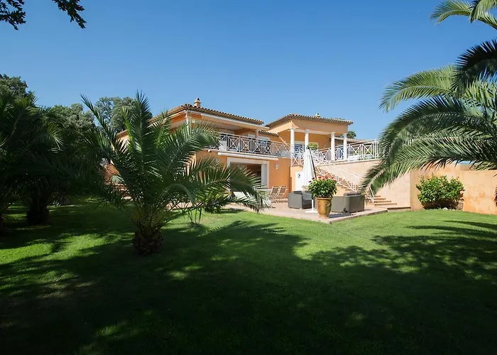 Pensjonat La Tarentane 4*